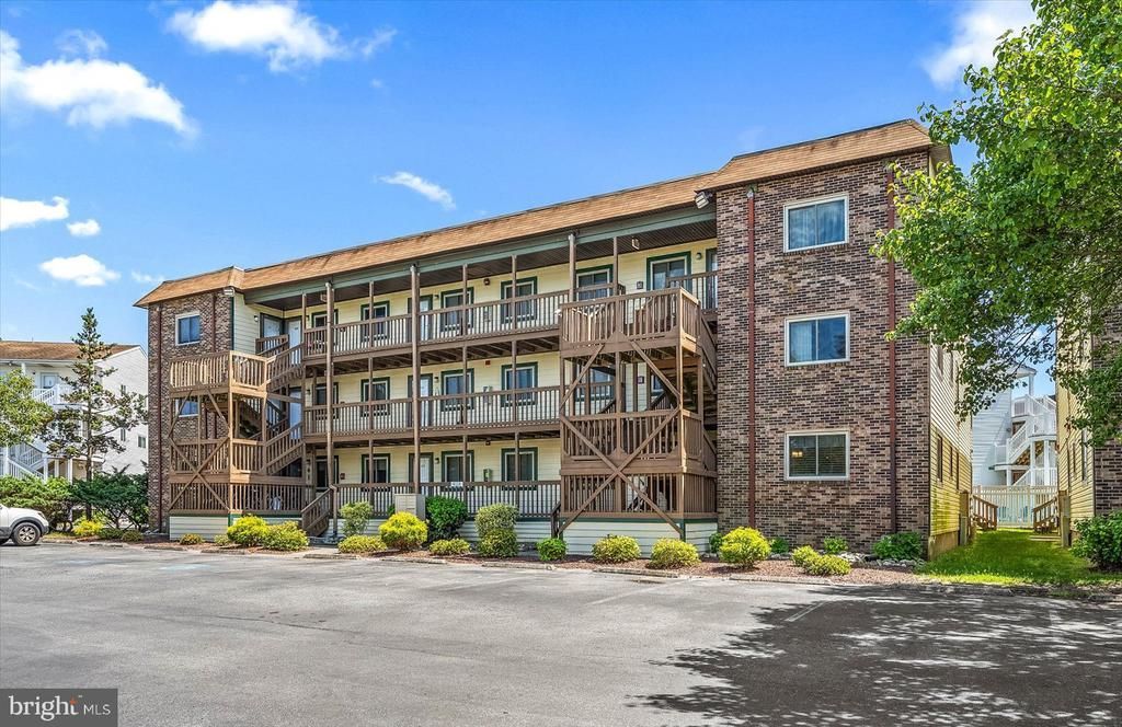 411 A 146th Street, Unit 321, Ocean City, MD 21842 Main Photo