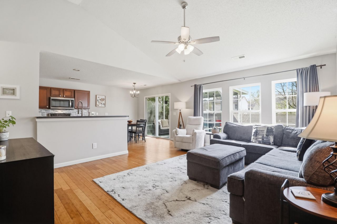 325 Slow Mill Drive Photo 3