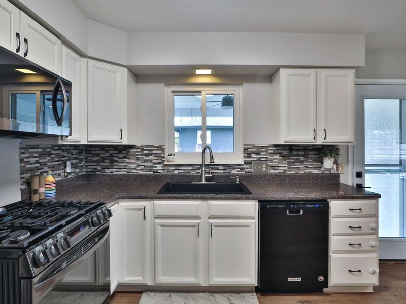 4320 Sandy Lane Road, Columbus, OH 43224 Photo 13