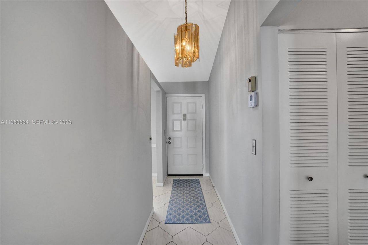 7681 Tahiti Ln, Unit 205, Lake Worth, FL 33467 Photo