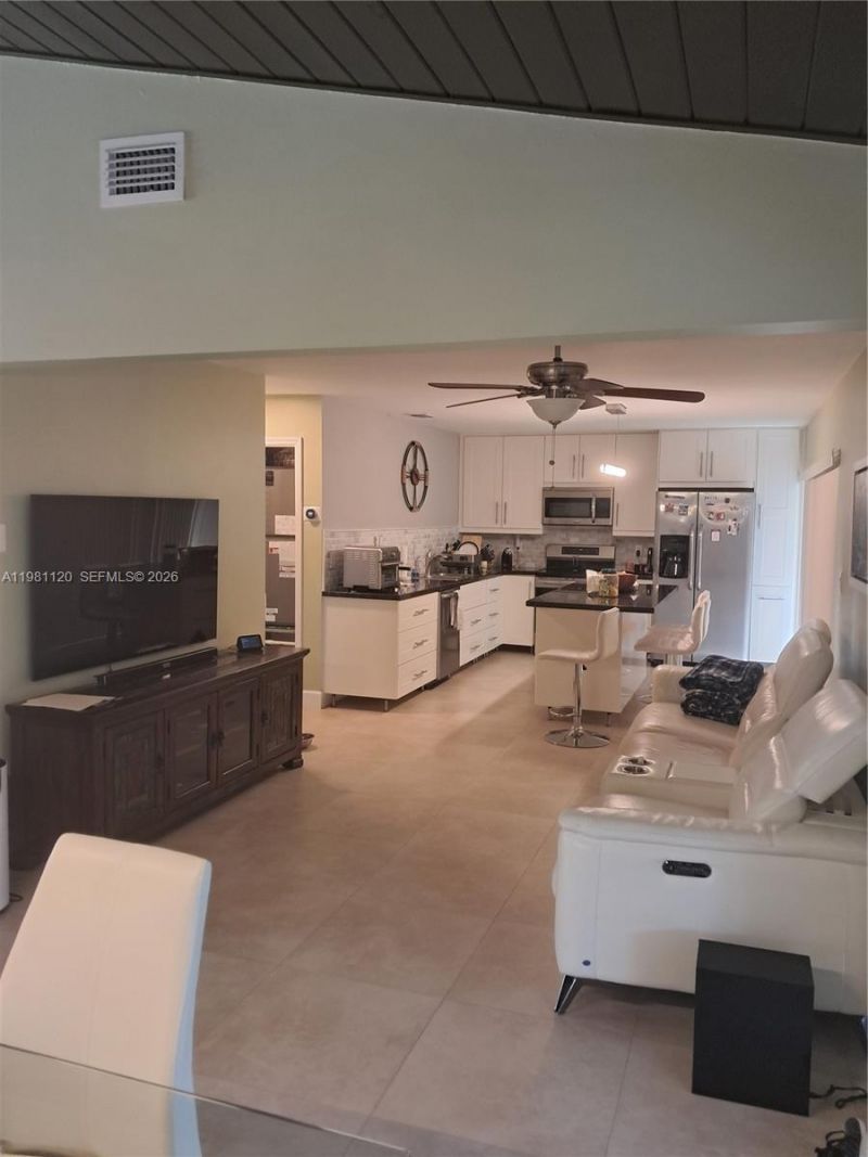 Please Call For Address, Miami, FL 33186 Photo