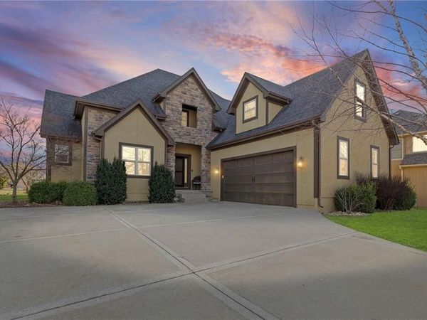 31151 W 165TH Terrace, Gardner, KS 66030