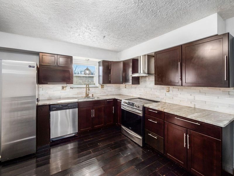 6348 Birkewood Street, Columbus, OH 43229 Photo 12