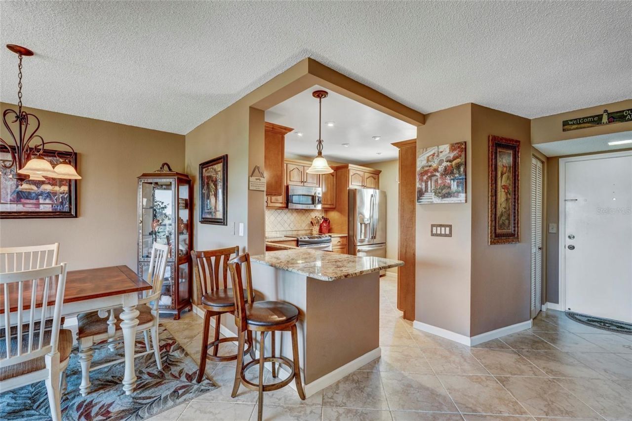 4040 Ironwood Circle, Unit 406F, Bradenton, FL 34209 Photo
