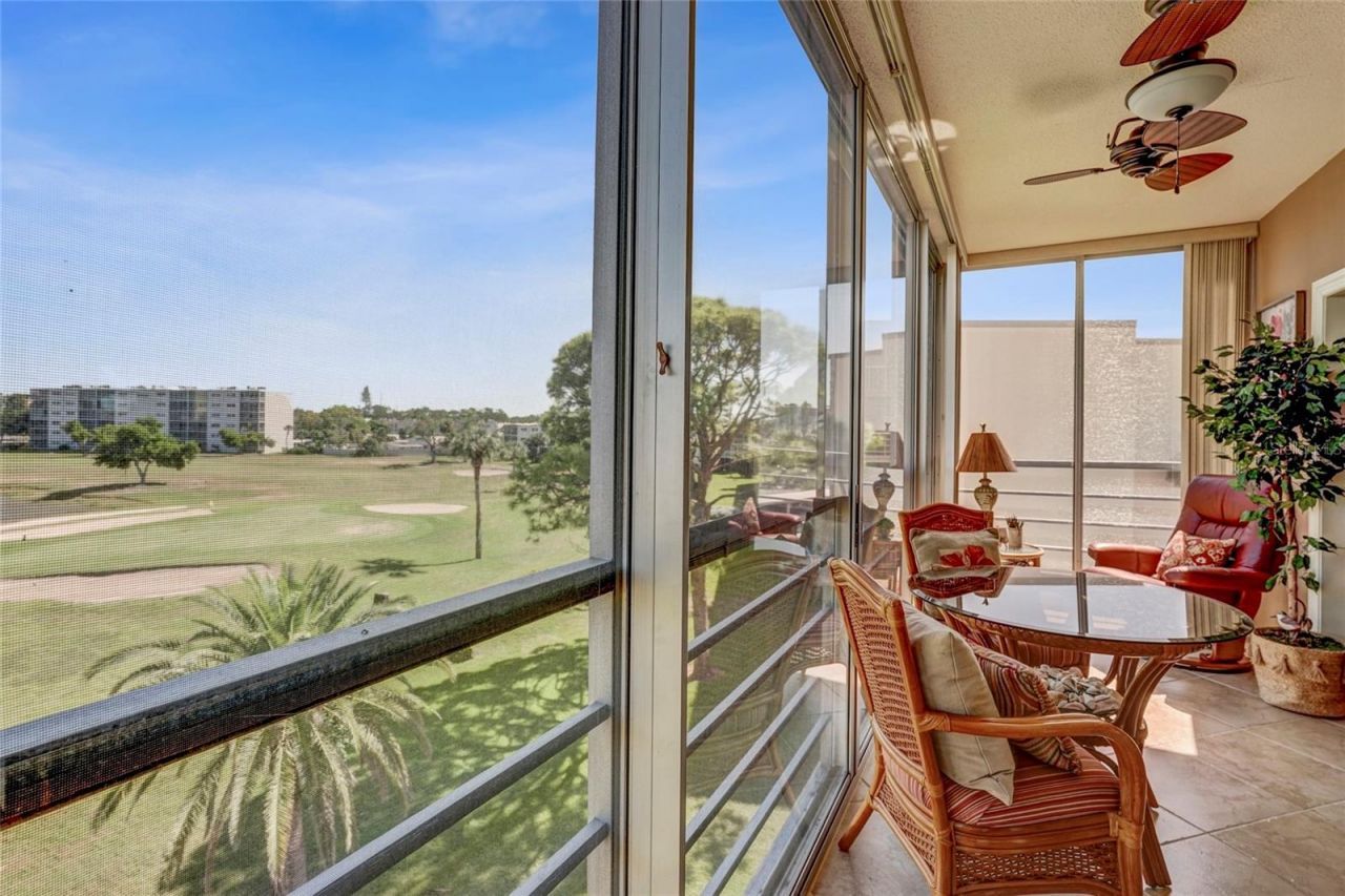 4040 Ironwood Circle, Unit 406F, Bradenton, FL 34209 Photo