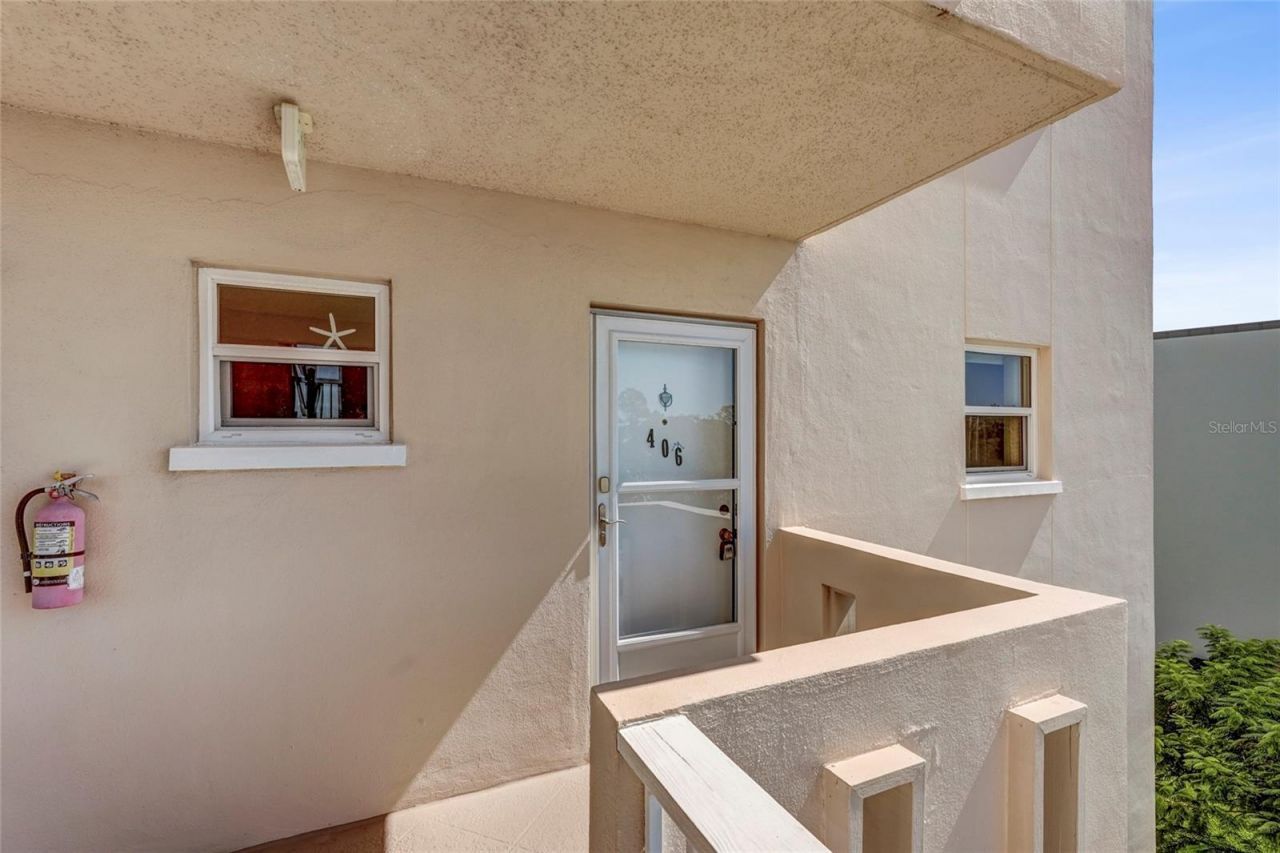4040 Ironwood Circle, Unit 406F, Bradenton, FL 34209 Photo