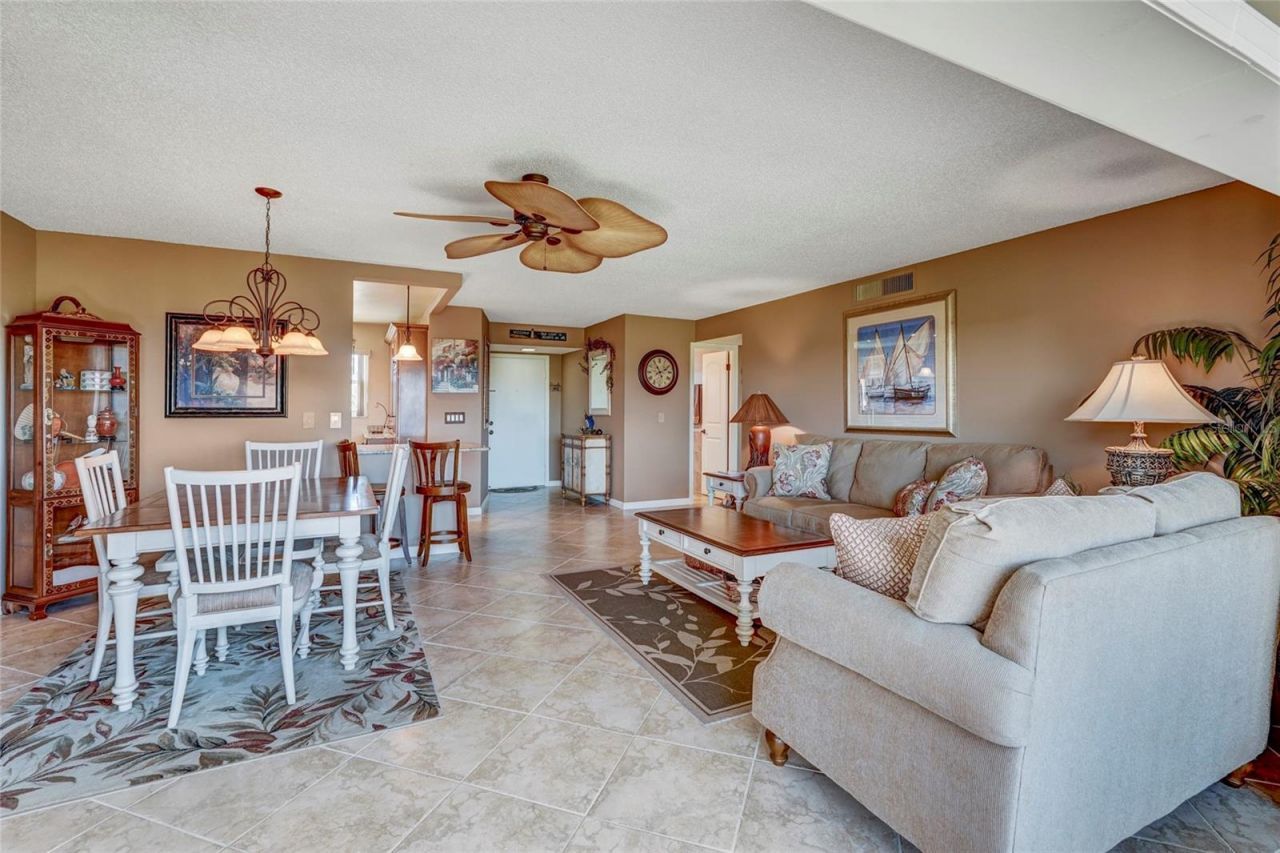 4040 Ironwood Circle, Unit 406F, Bradenton, FL 34209 Photo