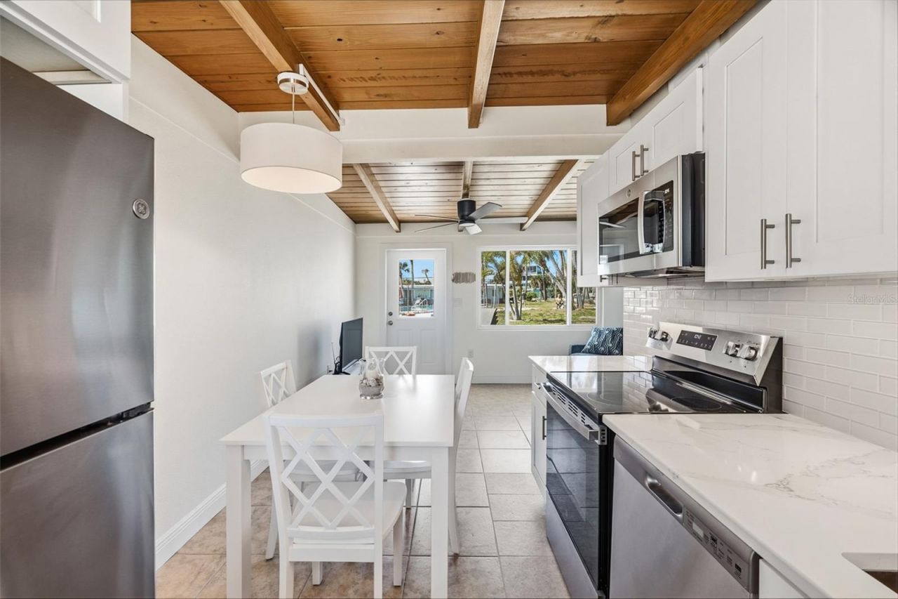 1385 Gulf Boulevard, Unit 3-8, Englewood, FL 34223 Photo