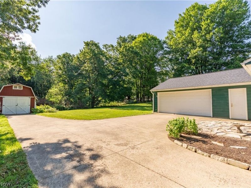 13526 Glenvale Avenue NW, Uniontown, OH 44685 Photo 19