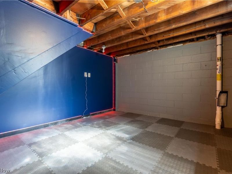 13526 Glenvale Avenue NW, Uniontown, OH 44685 Photo 19