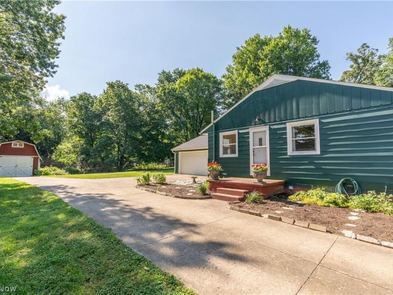 13526 Glenvale Avenue NW, Uniontown, OH 44685 Photo 26