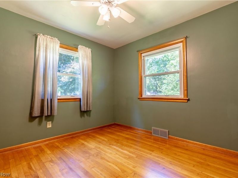 13526 Glenvale Avenue NW, Uniontown, OH 44685 Photo 8