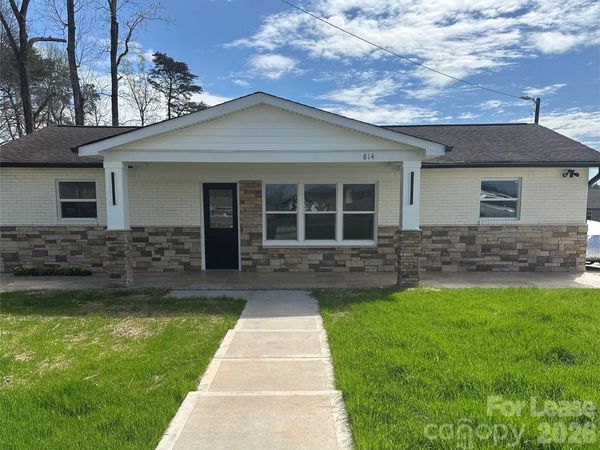 814 Aileen Circle , Pineville, NC 28134