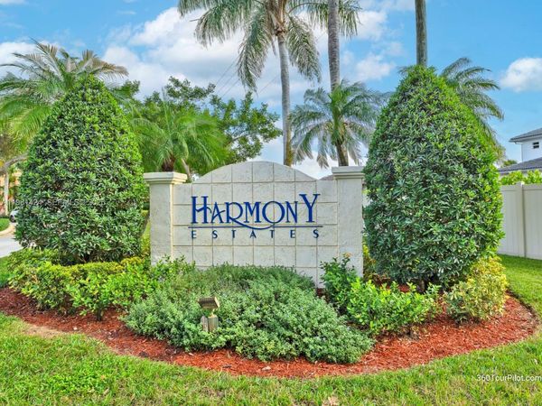 1663 E Harmony Lake Cir, Unit ., Davie, FL 33324