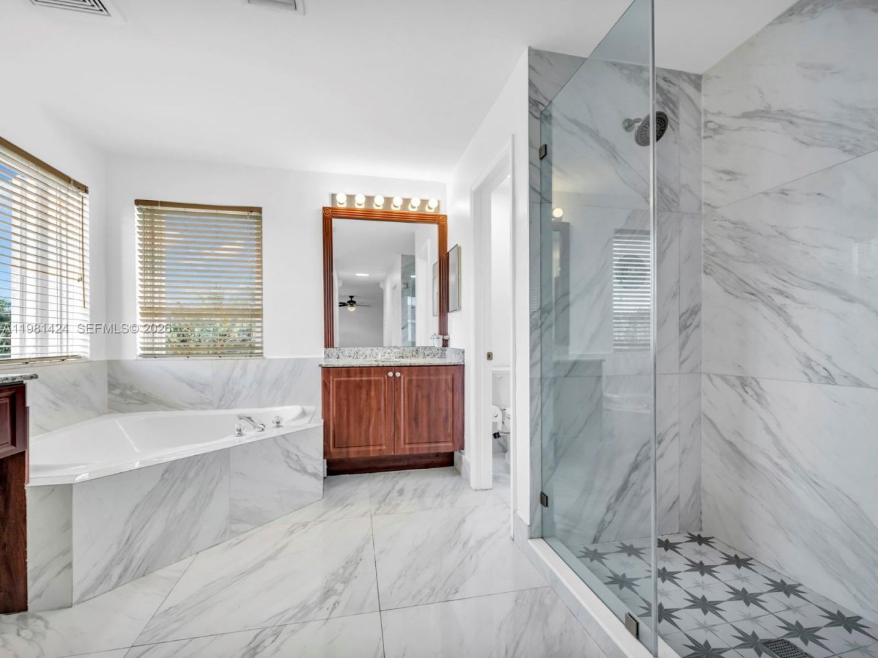 1663 E Harmony Lake Cir, Unit ., Davie, FL 33324 Photo