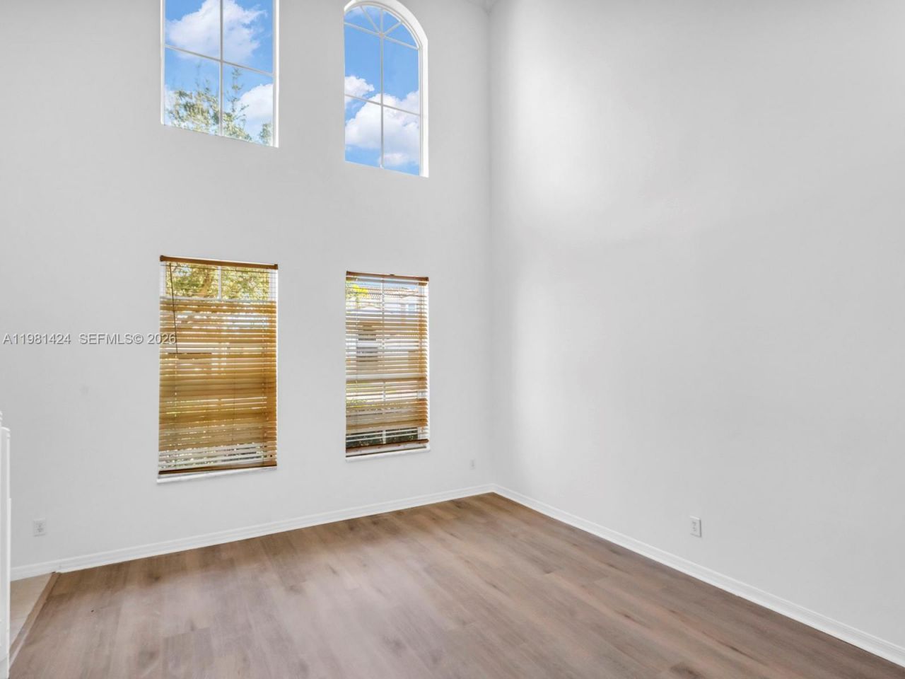 1663 E Harmony Lake Cir, Unit ., Davie, FL 33324 Photo