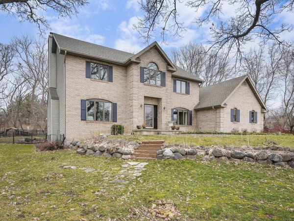 5796 Ivanhoe Circle, Fitchburg, WI 53711