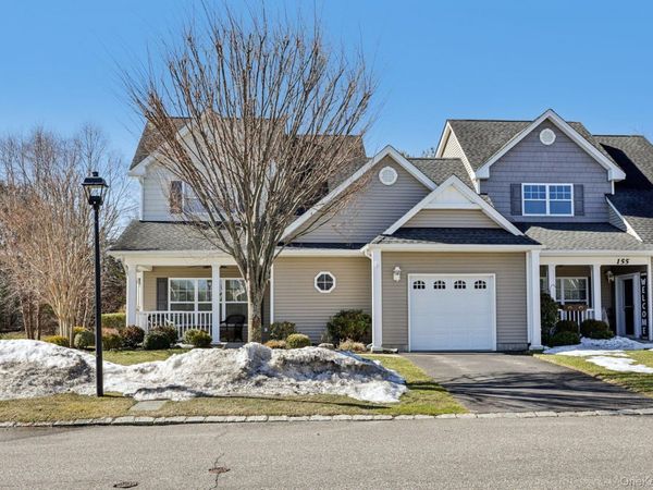 153 Stoneleigh Drive , Unit 153, Riverhead, NY 11901