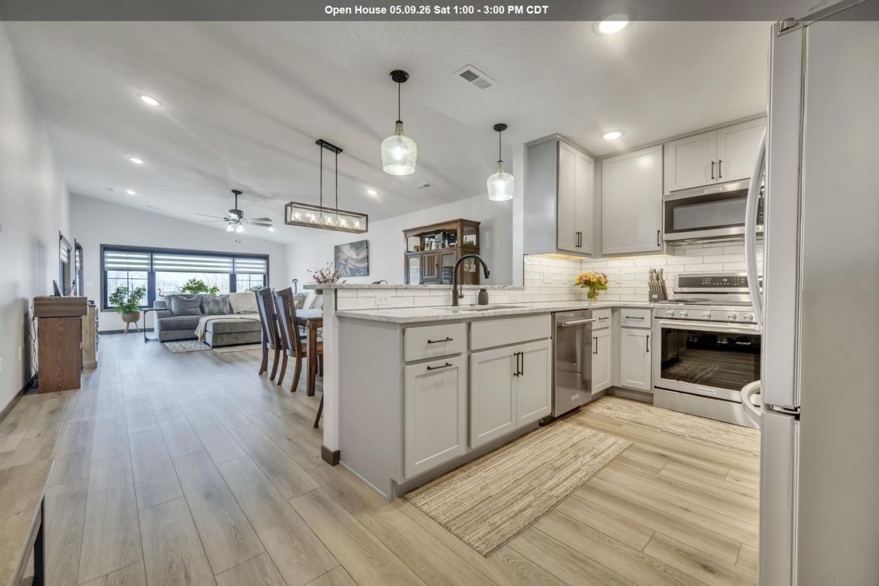 3924 Dorothy's Lane Spirit Lake, IA 51360