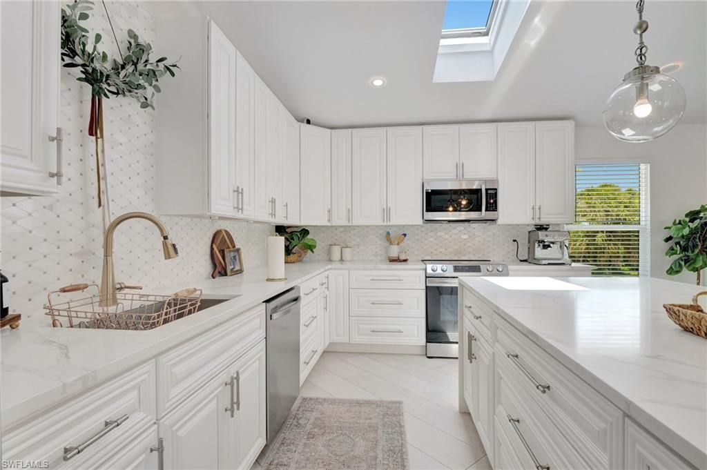 27293 Arroyal Rd E, Bonita Springs, FL 34135 Photo