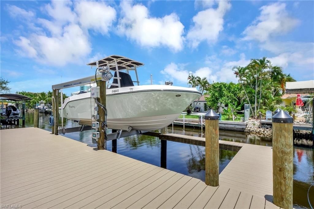 27293 Arroyal Rd E, Bonita Springs, FL 34135 Photo