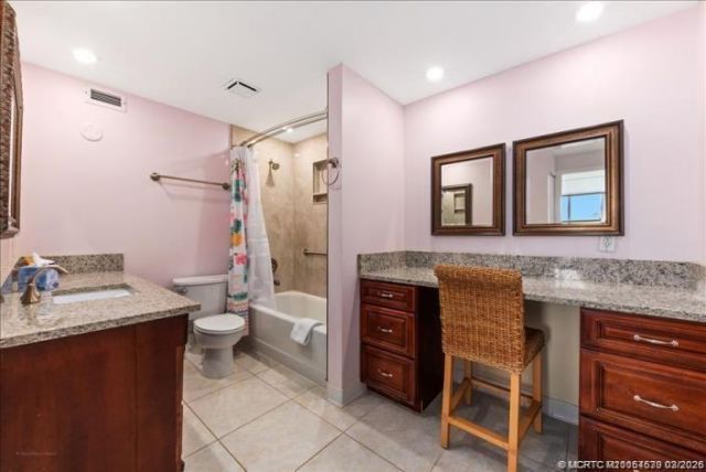 9800 S Ocean Drive, Unit 107, Jensen Beach, FL 34957 Photo