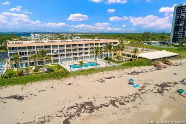 9800 S Ocean Drive, Unit 107, Jensen Beach, FL 34957 Photo