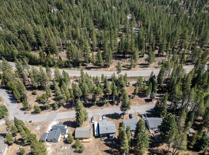 1675 Arapahoe St, South Lake Tahoe, CA 96150 Photo