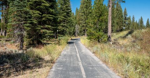 1675 Arapahoe St, South Lake Tahoe, CA 96150 Photo