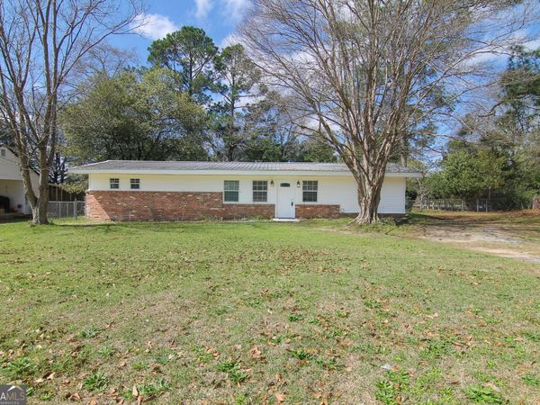 48 Forest Avenue, Butler, GA 31006