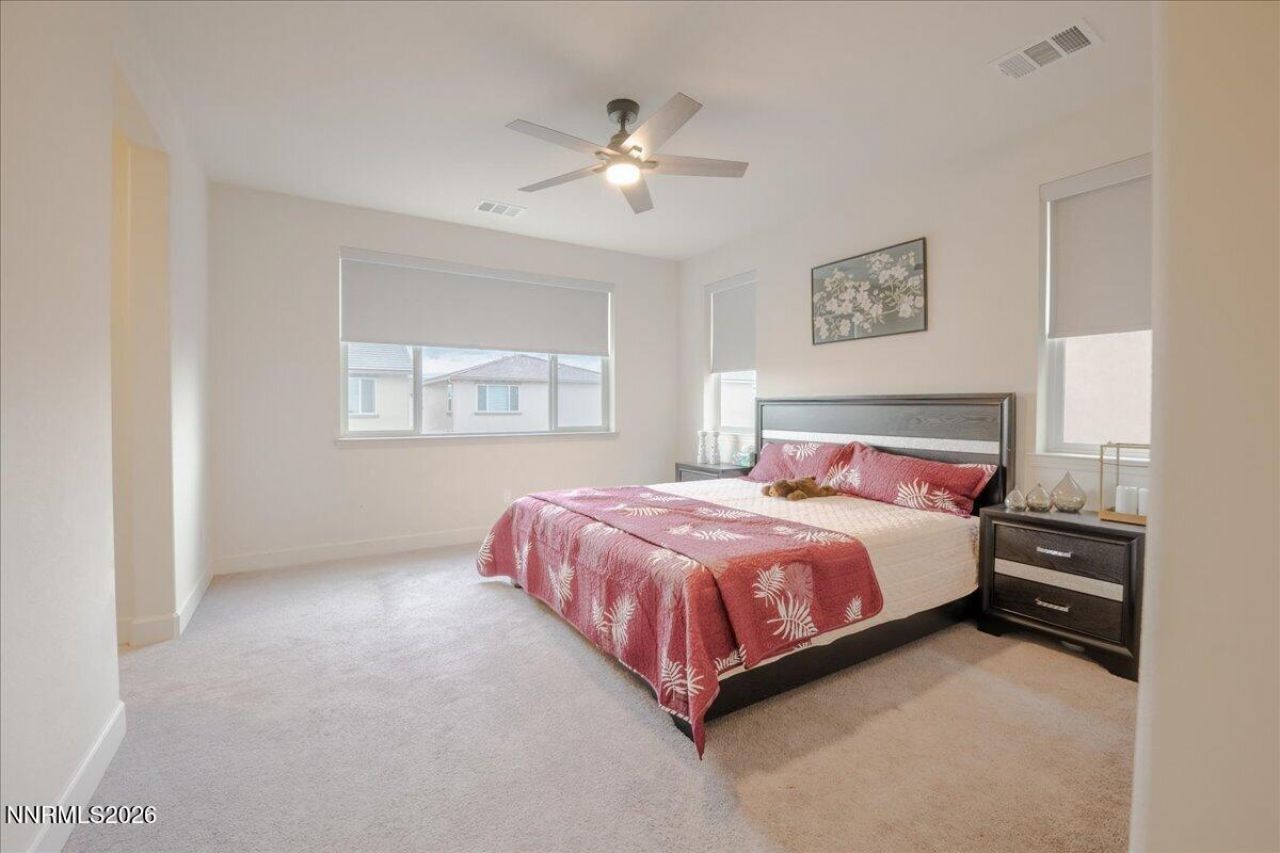 6847 Ronaldinho Drive, Sparks, NV 89436 Photo