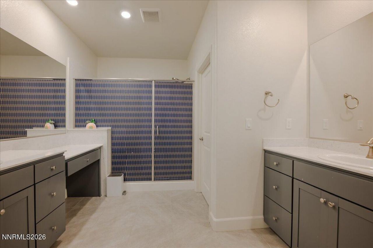 6847 Ronaldinho Drive, Sparks, NV 89436 Photo