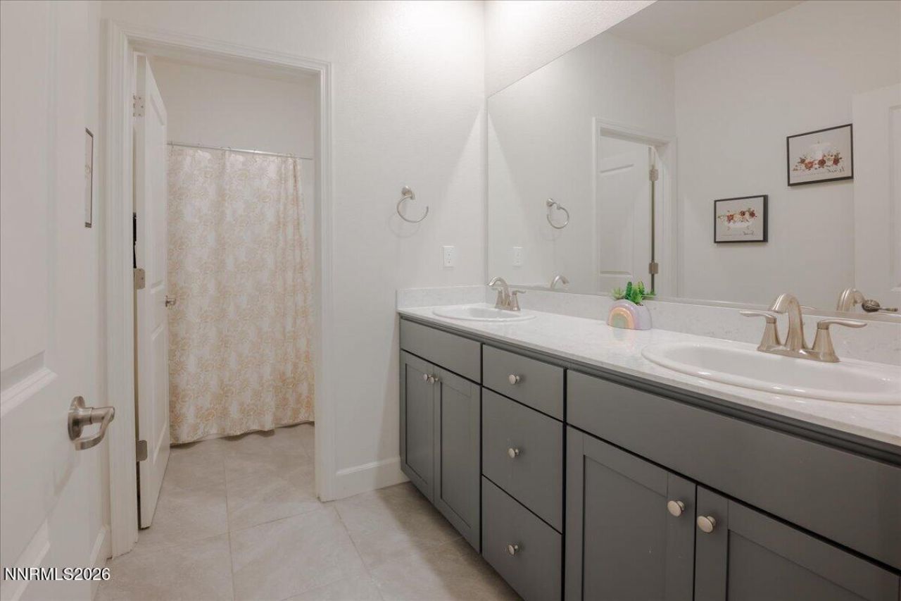 6847 Ronaldinho Drive, Sparks, NV 89436 Photo