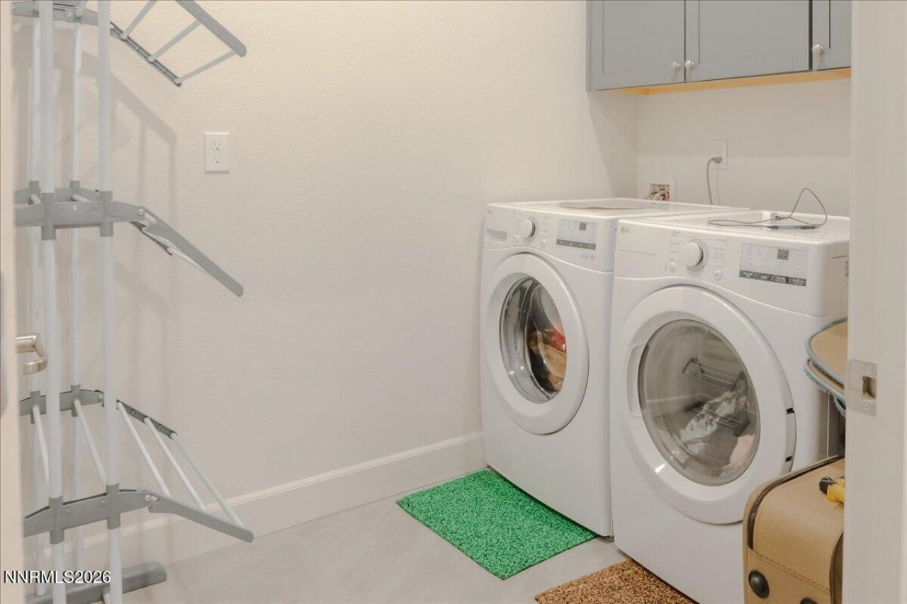 6847 Ronaldinho Drive, Sparks, NV 89436 Photo