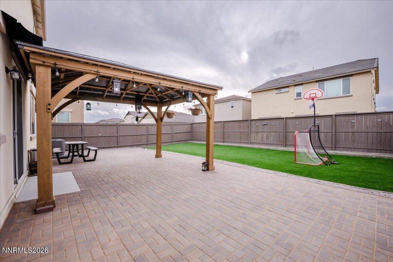 6847 Ronaldinho Drive, Sparks, NV 89436 Photo