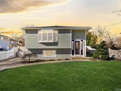 214 Ralph Avenue Babylon, NY 11702