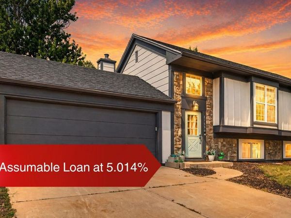 21550 E Alamo Place, Centennial, CO 80015