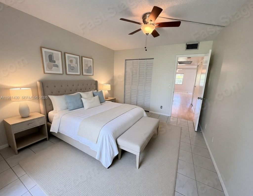 850 SW 133rd Ter, Unit 201B, Pembroke Pines, FL 33027 Photo