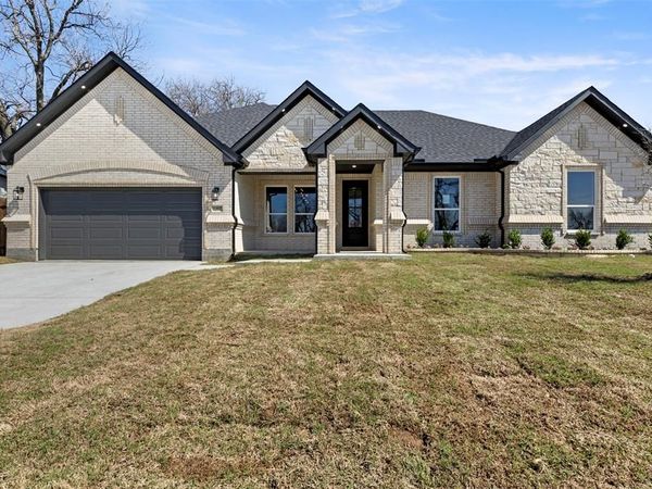 1207 Highland Drive, Arlington, TX 76010