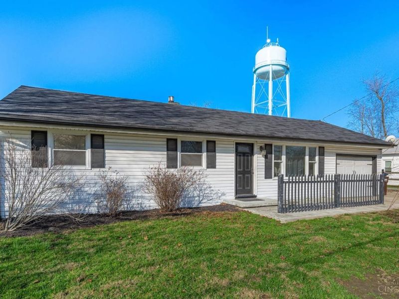 4542 Oxford Middletown Road, Jacksonburg, OH 45067 Photo 2