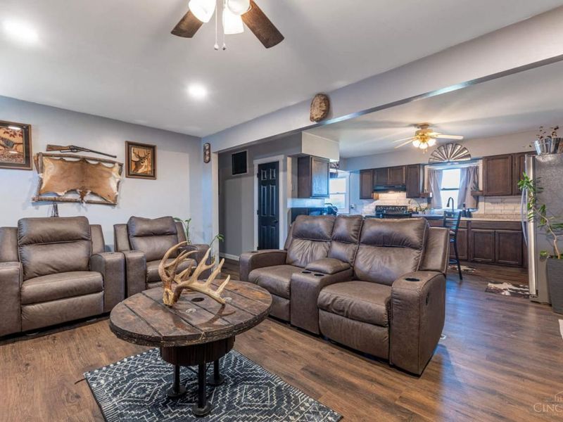 4542 Oxford Middletown Road, Jacksonburg, OH 45067 Photo 6