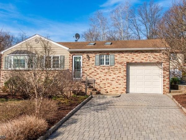 1 Milton Ave, Summit, NJ 07901
