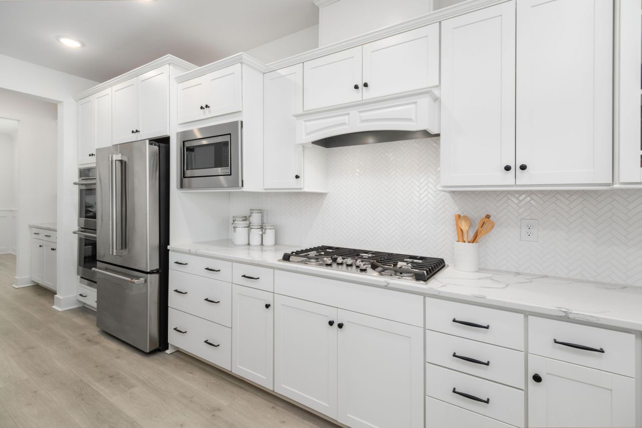 1562 N Lakeshore Drive Photo 16