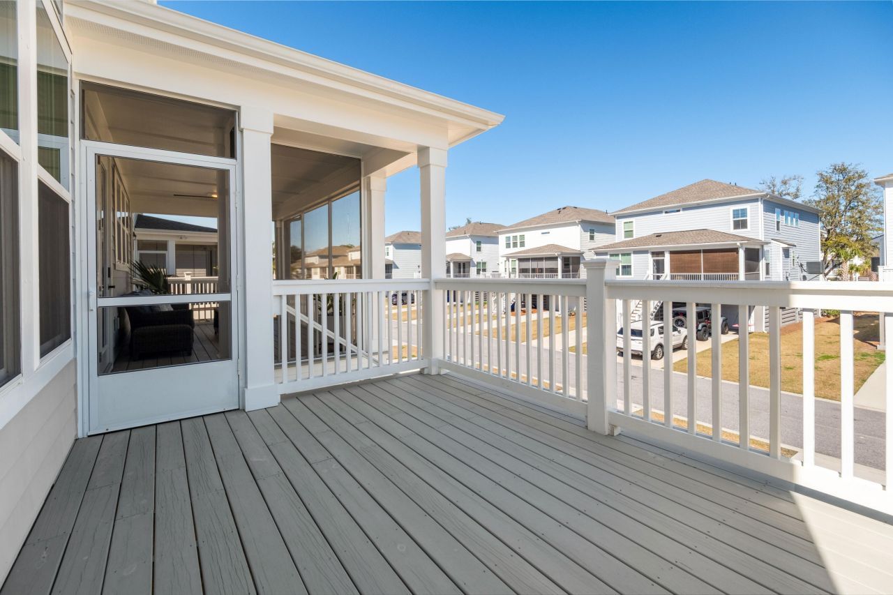 1562 N Lakeshore Drive Photo 33