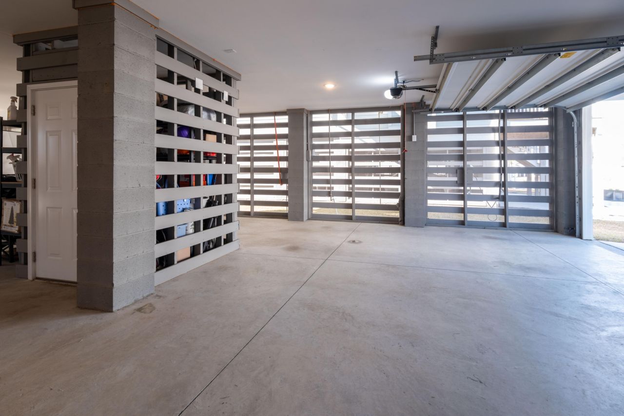 1562 N Lakeshore Drive Photo 54