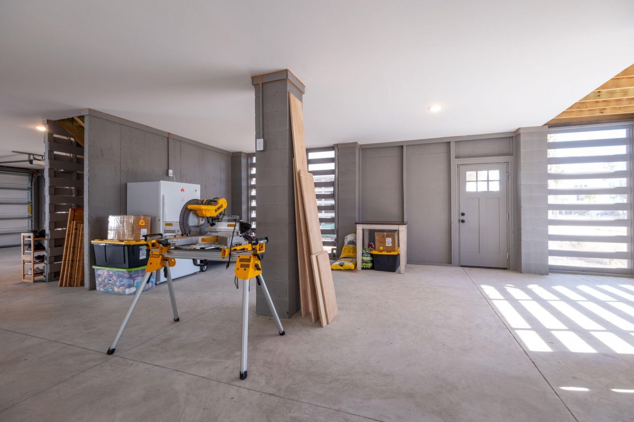 1562 N Lakeshore Drive Photo 55