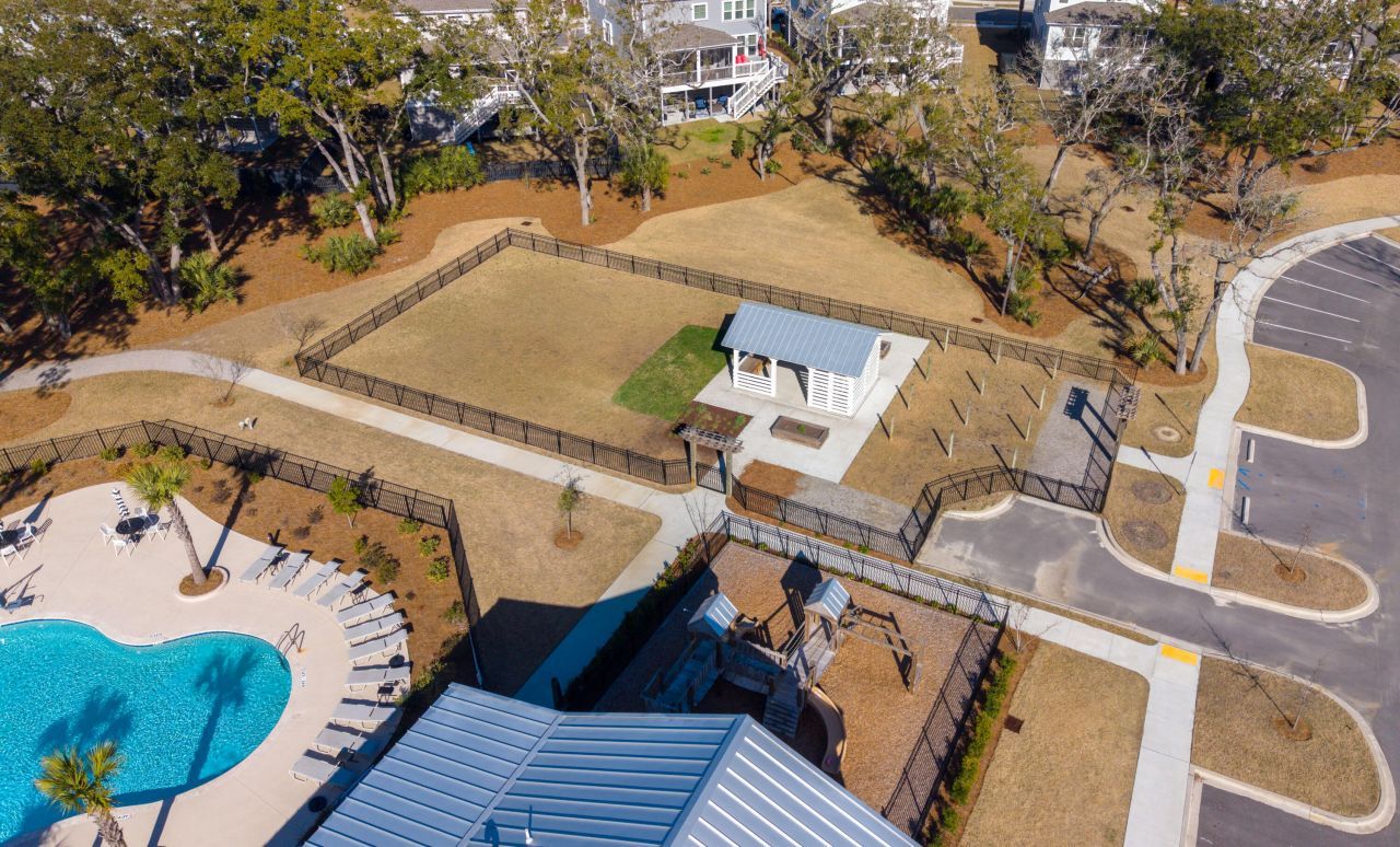 1562 N Lakeshore Drive Photo 63