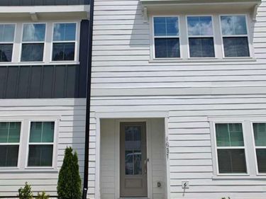 1031 Zelkova, Chapel Hill, NC 27517
