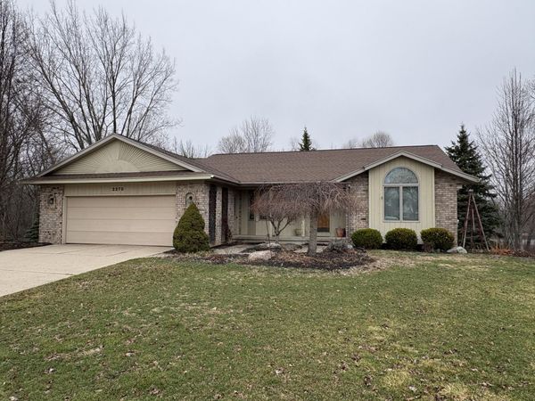 2370 Pheasant Avenue NW, Grand Rapids, MI 49534