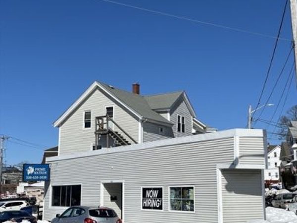 1768 Pleasant Street, Fall River, MA 02723